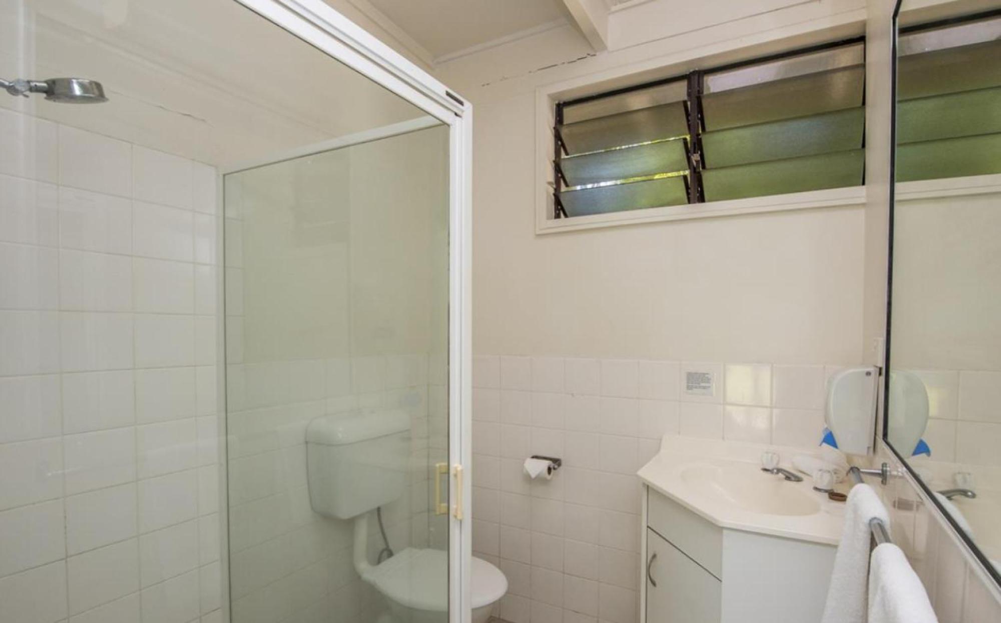 Affordable Island Escape! Queen Studio, Nelly Bay エクステリア 写真