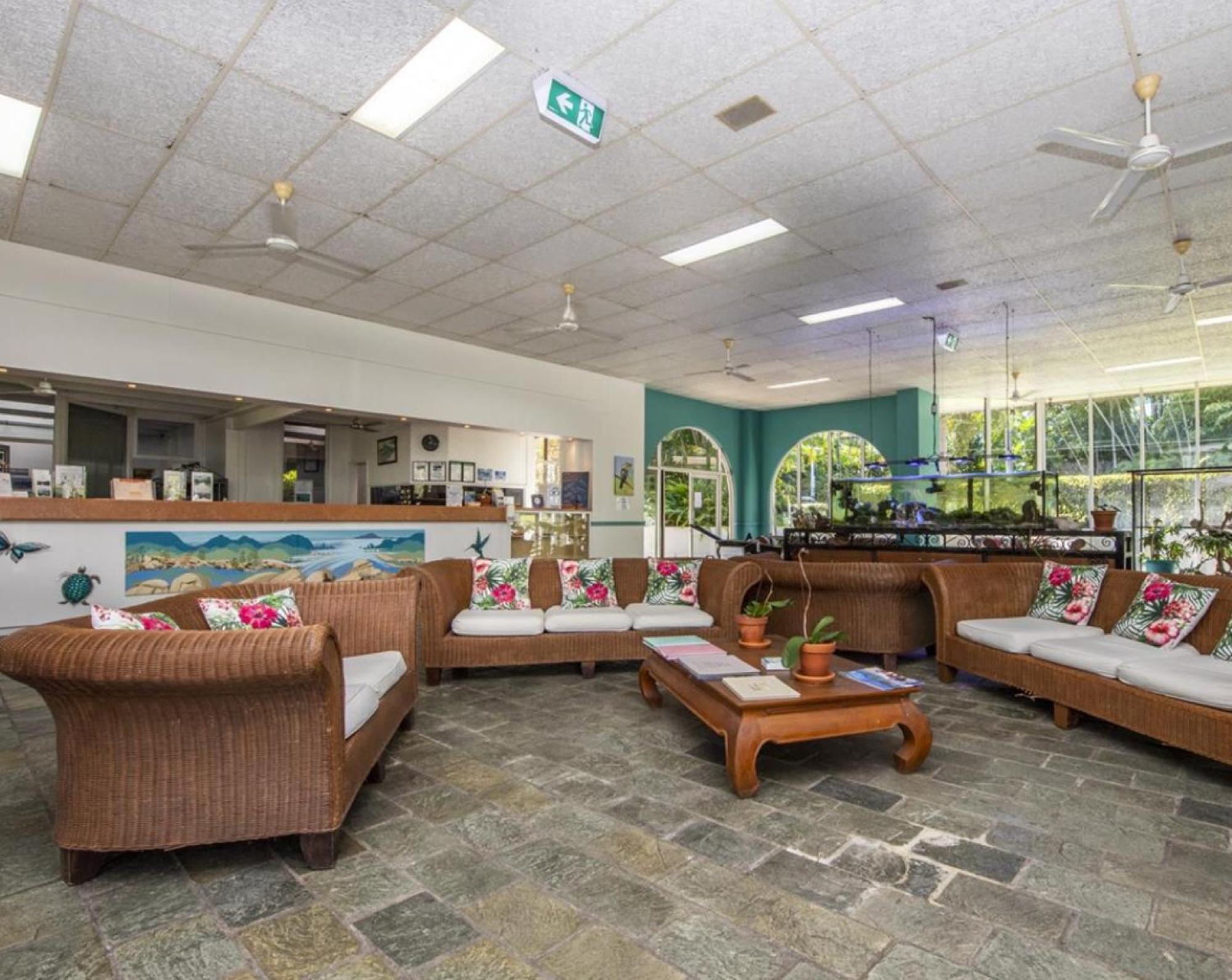 Affordable Island Escape! Queen Studio, Nelly Bay エクステリア 写真