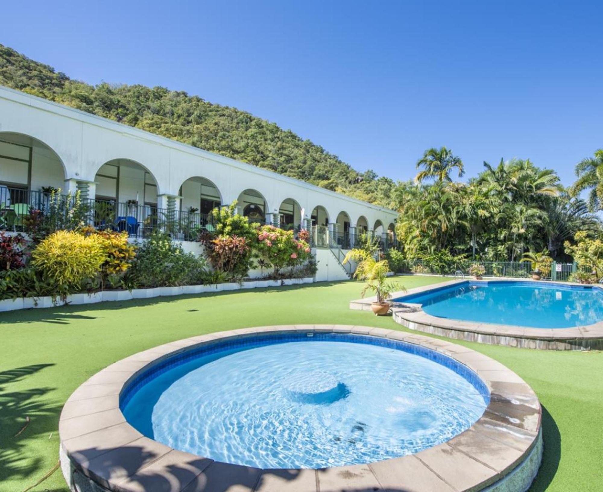 Affordable Island Escape! Queen Studio, Nelly Bay エクステリア 写真